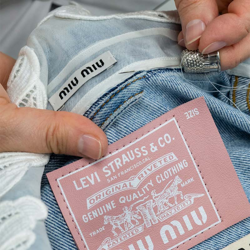 Levi&rsquo;s e Miu Miu